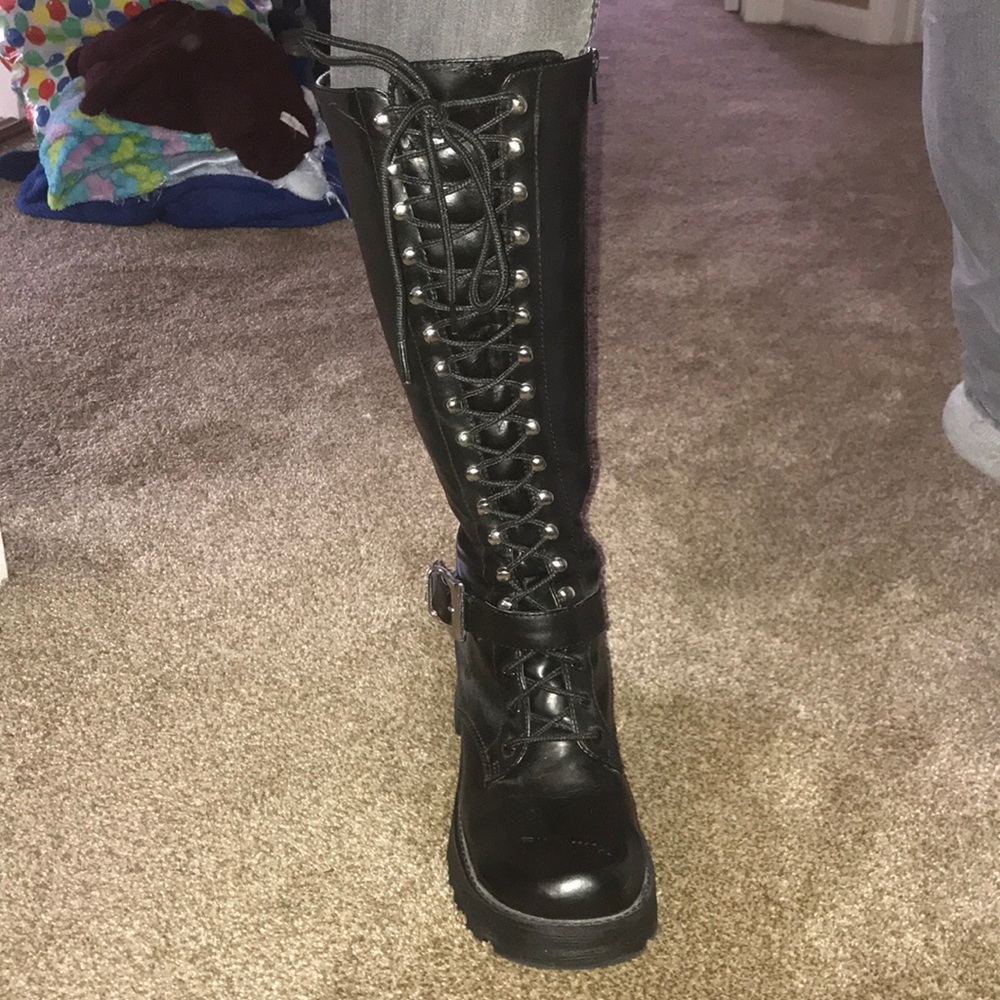 bongo boots